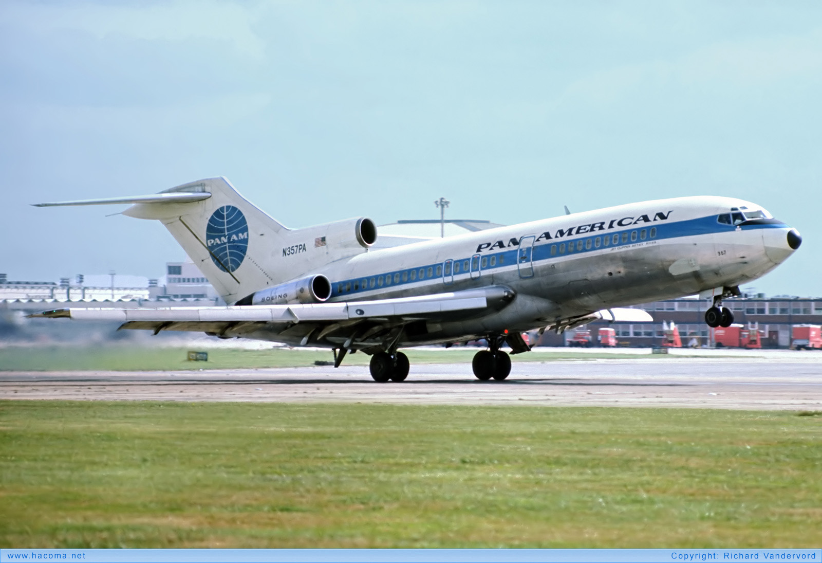 Photo of N357PA - Pan Am Clipper Betsy Ross / Hannover / Ponce de Leon / Langer Lulatsch / Berolina / Yankee - London Heathrow Airport - May 1971