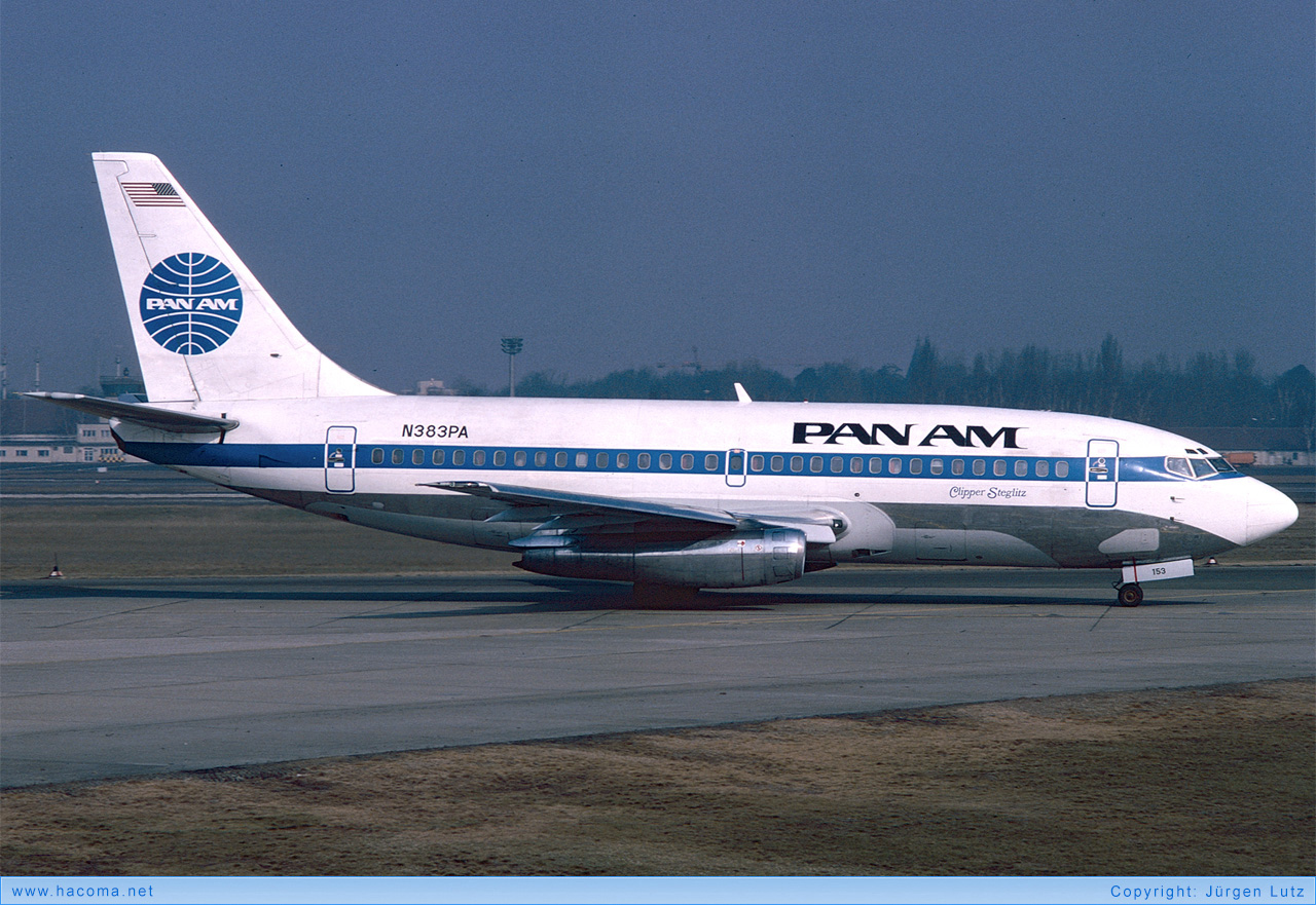 Foto von N383PA - Pan Am Clipper Steglitz - Flughafen Berlin-Tegel - 1985