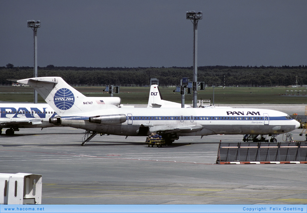 Photo of N4747 - Pan Am Clipper Lookout - Frankfurt International Airport - Jun 28, 1987