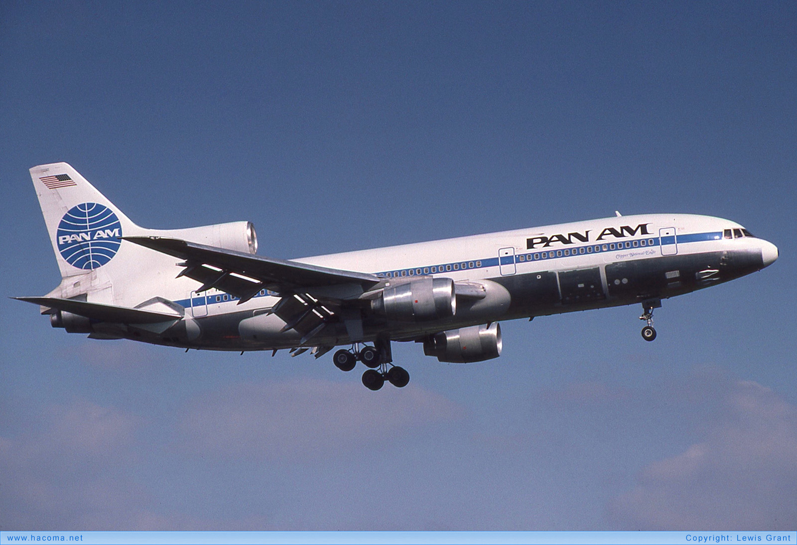 Foto von N504PA - Pan Am Clipper National Eagle - Gatwick Airport - 18.04.1981