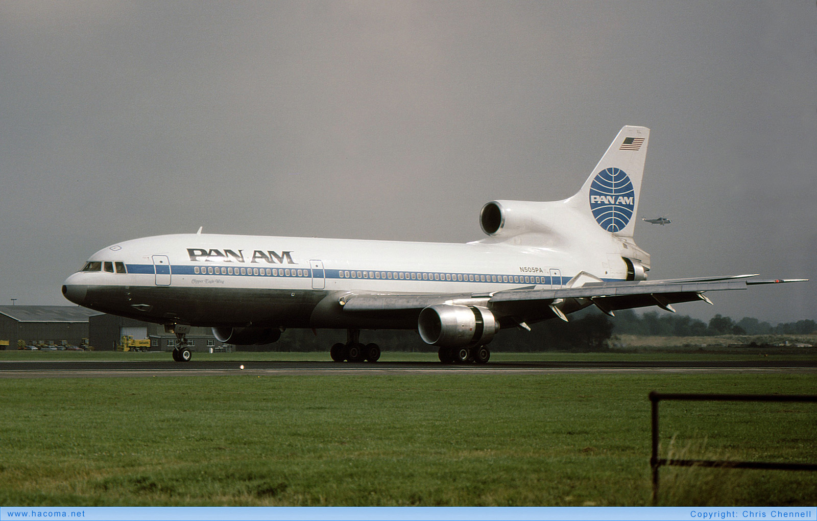 Foto von N505PA - Pan Am Clipper Eagle Wing - Gatwick Airport - 09.08.1980
