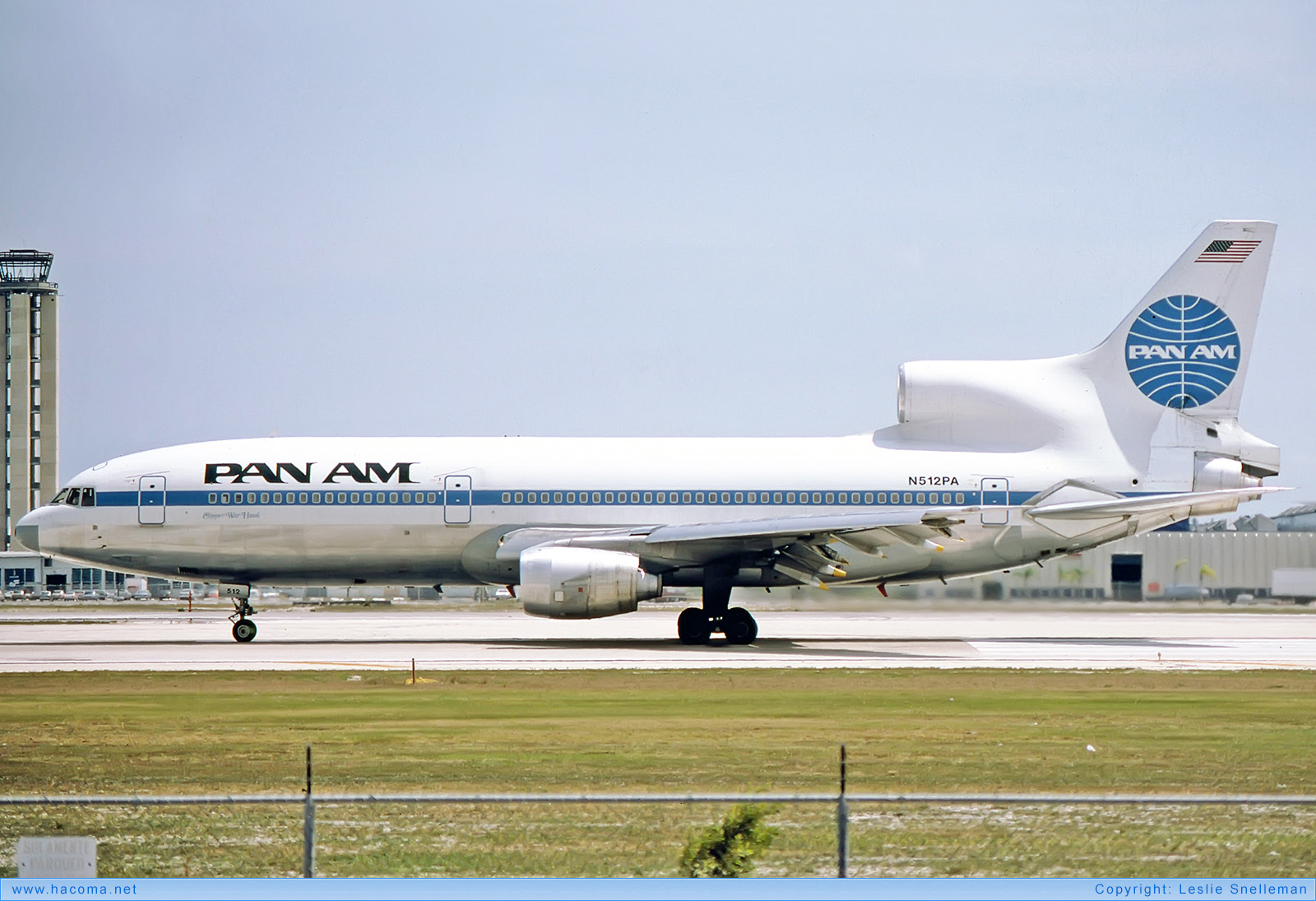 Foto von N512PA - Pan Am Clipper War Hawk - Miami International Airport - 03.05.1983