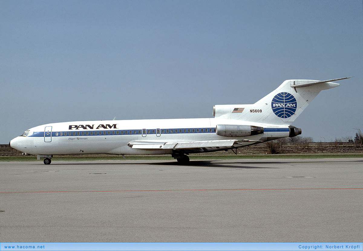 Photo of N5609 - Pan Am Clipper Norseman - Munich-Riem Airport - Apr 1982