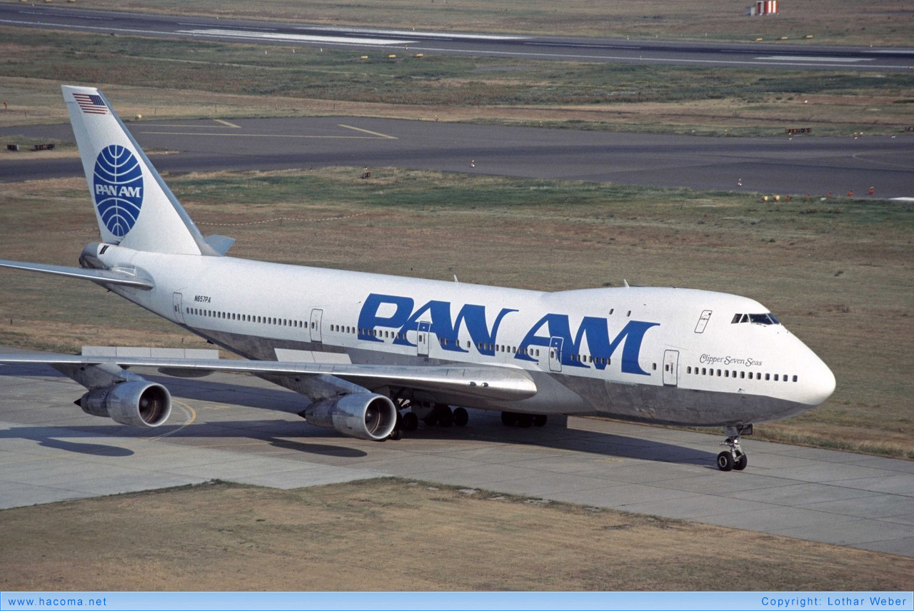 Photo of N657PA - Pan Am Clipper Arctic / Seven Seas - Berlin-Tegel Airport - Aug 5, 1990